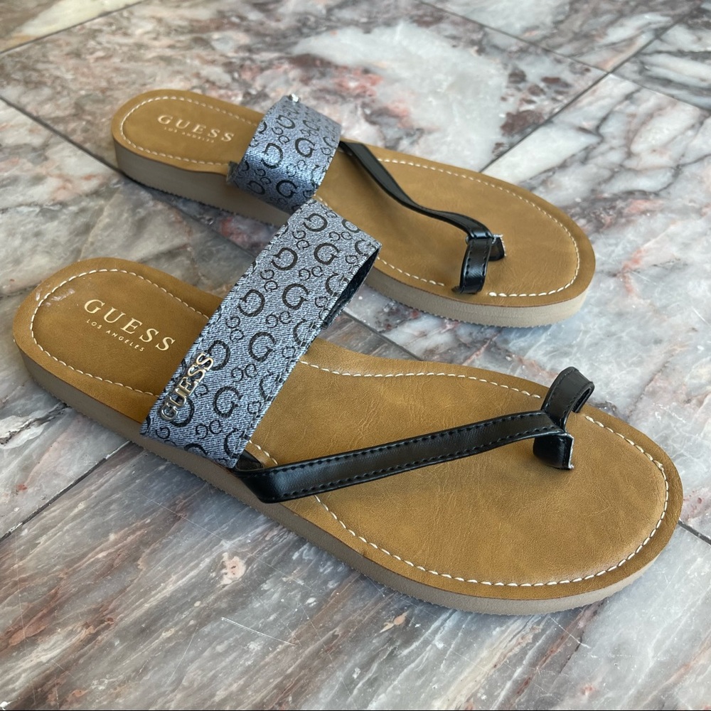 New Guess Toe Loop Sandals Patterned - image 1